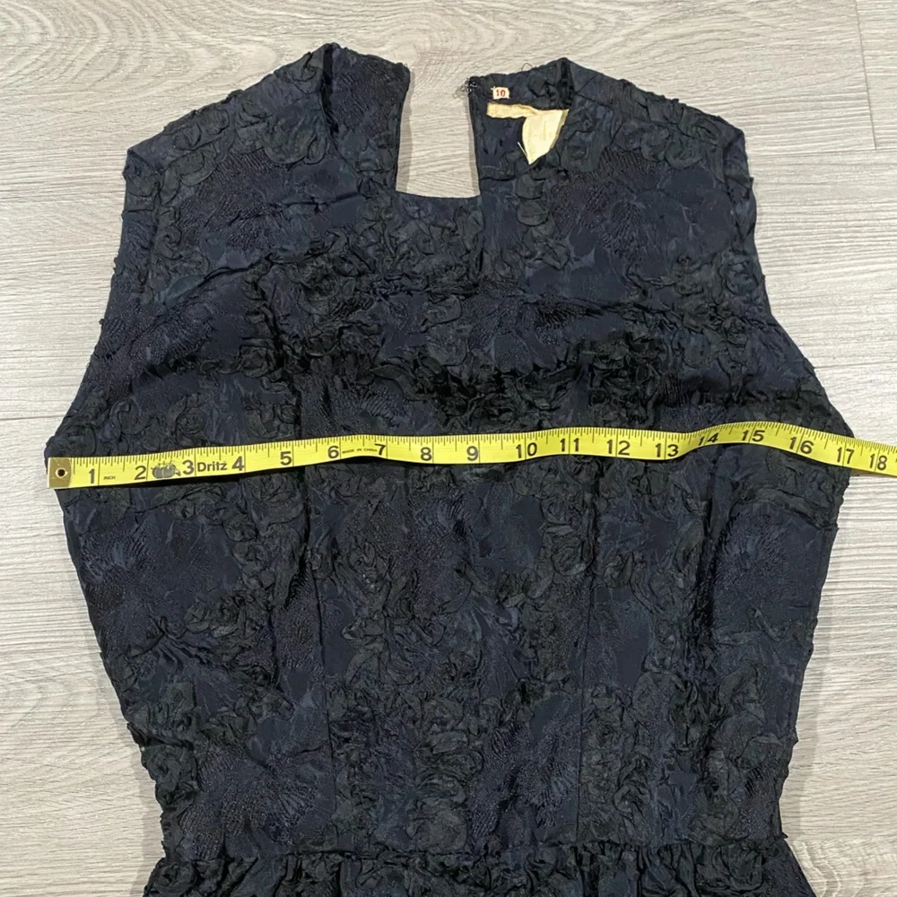 Nina Ricci Vintage Thalhimers Elegant Black‎ Sleeveless Dress Floral